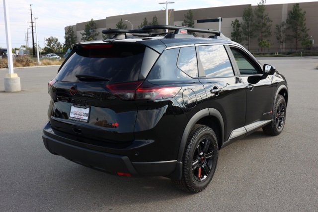 New 2026 Nissan Rogue SV image 4
