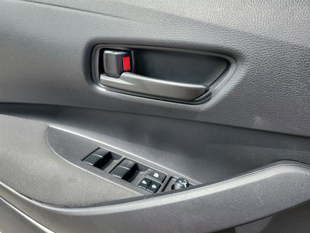 Used 2024 Toyota Corolla LE FWD image 6