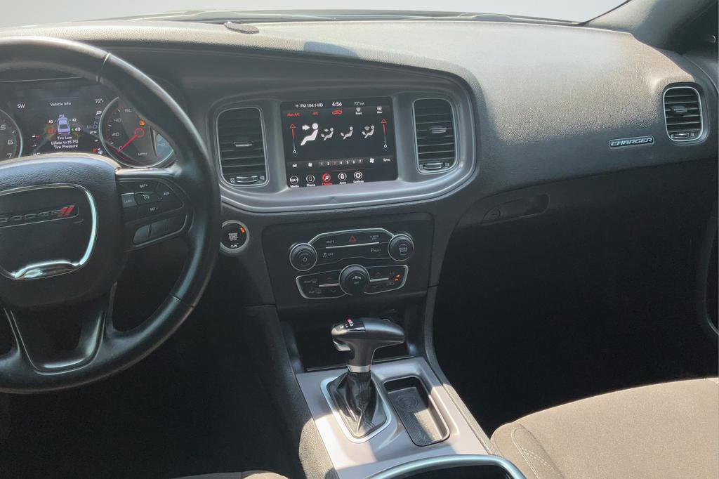 Used 2023 Dodge Charger SXT RWD image 16
