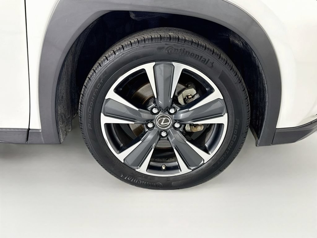 Used 2022 Lexus UX 250h w/ Accessory Package (Z2) AWD/4WD image 32