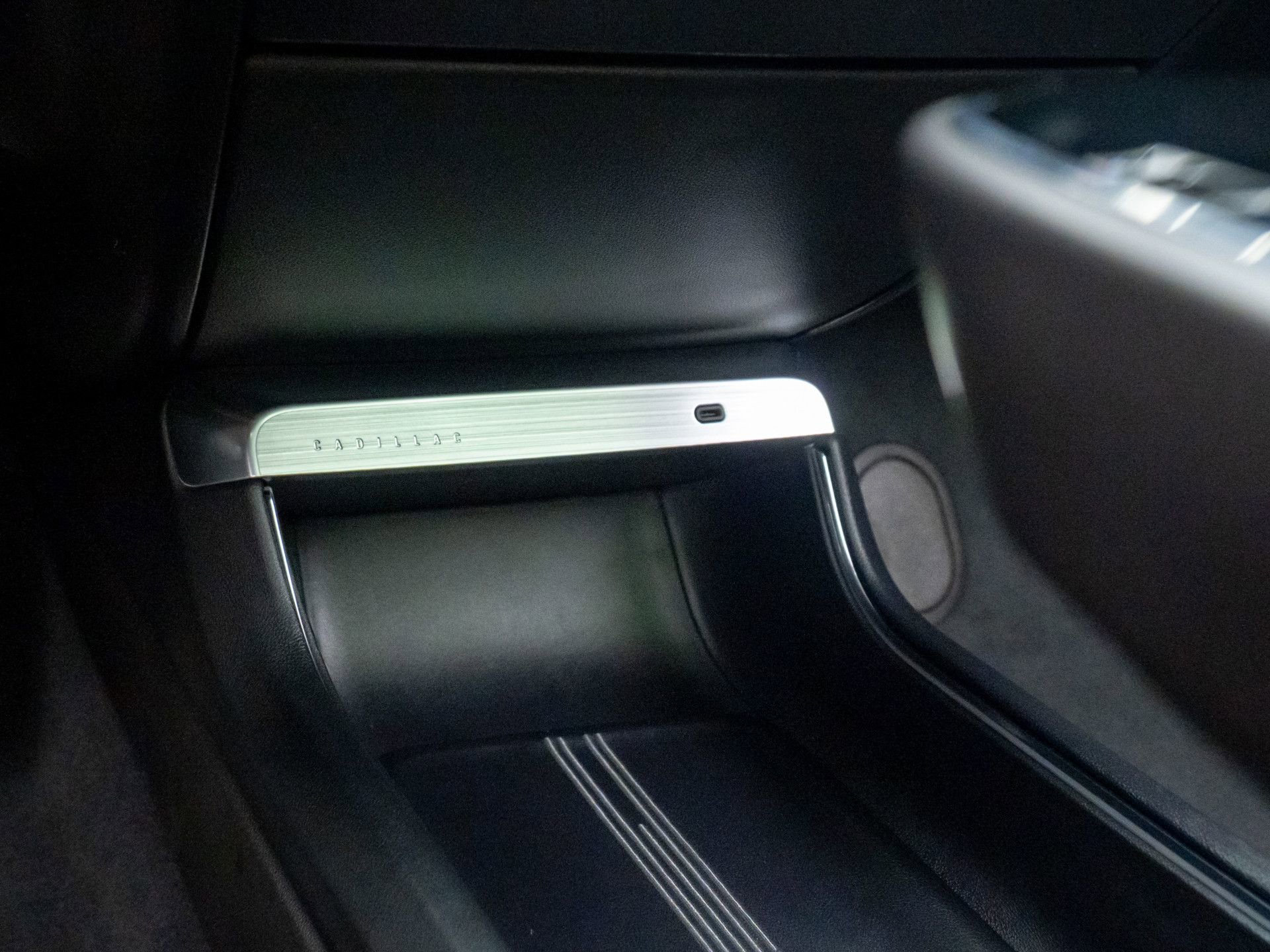 New 2026 Cadillac Lyriq V image 24