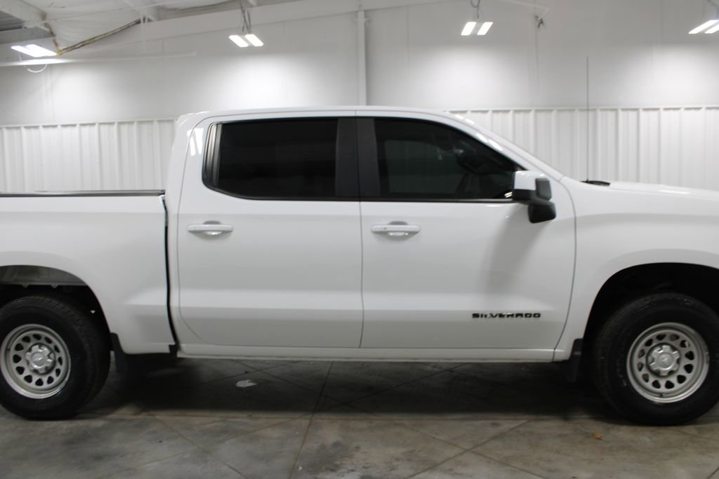 Used 2023 Chevrolet Silverado 1500 LT image 11