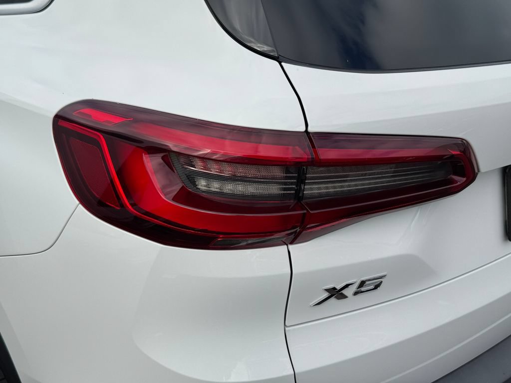 Used 2019 BMW X5 xDrive40i w/ Convenience Package AWD/4WD image 20