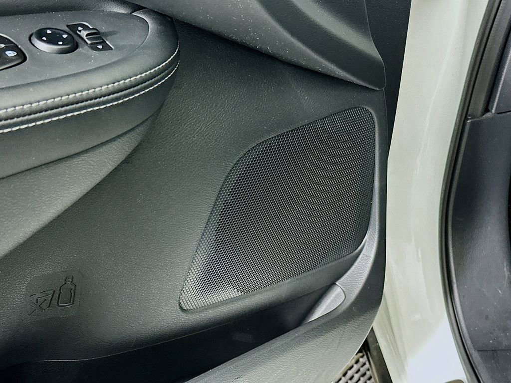 Certified 2024 Nissan Murano SV w/ SV Midnight Edition Package image 27