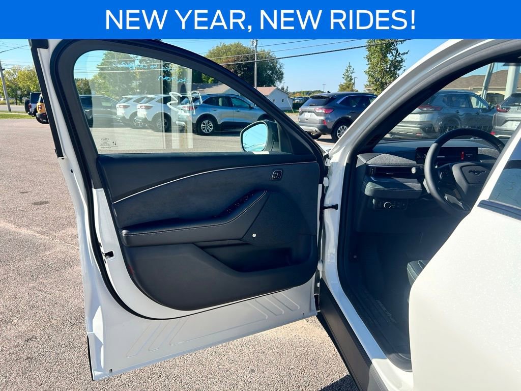 New 2025 Ford Mustang Mach-E GT w/ Interior Protection Package image 8