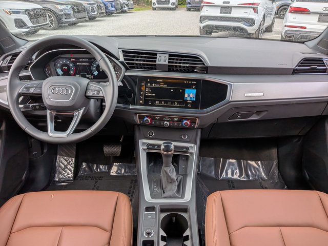 Certified 2025 Audi Q3 2.0T Premium w/ Convenience Package image 20