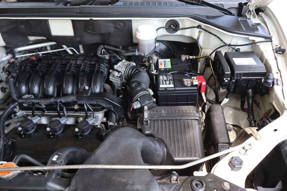 Used 2008 Mitsubishi Endeavor LS AWD/4WD image 37