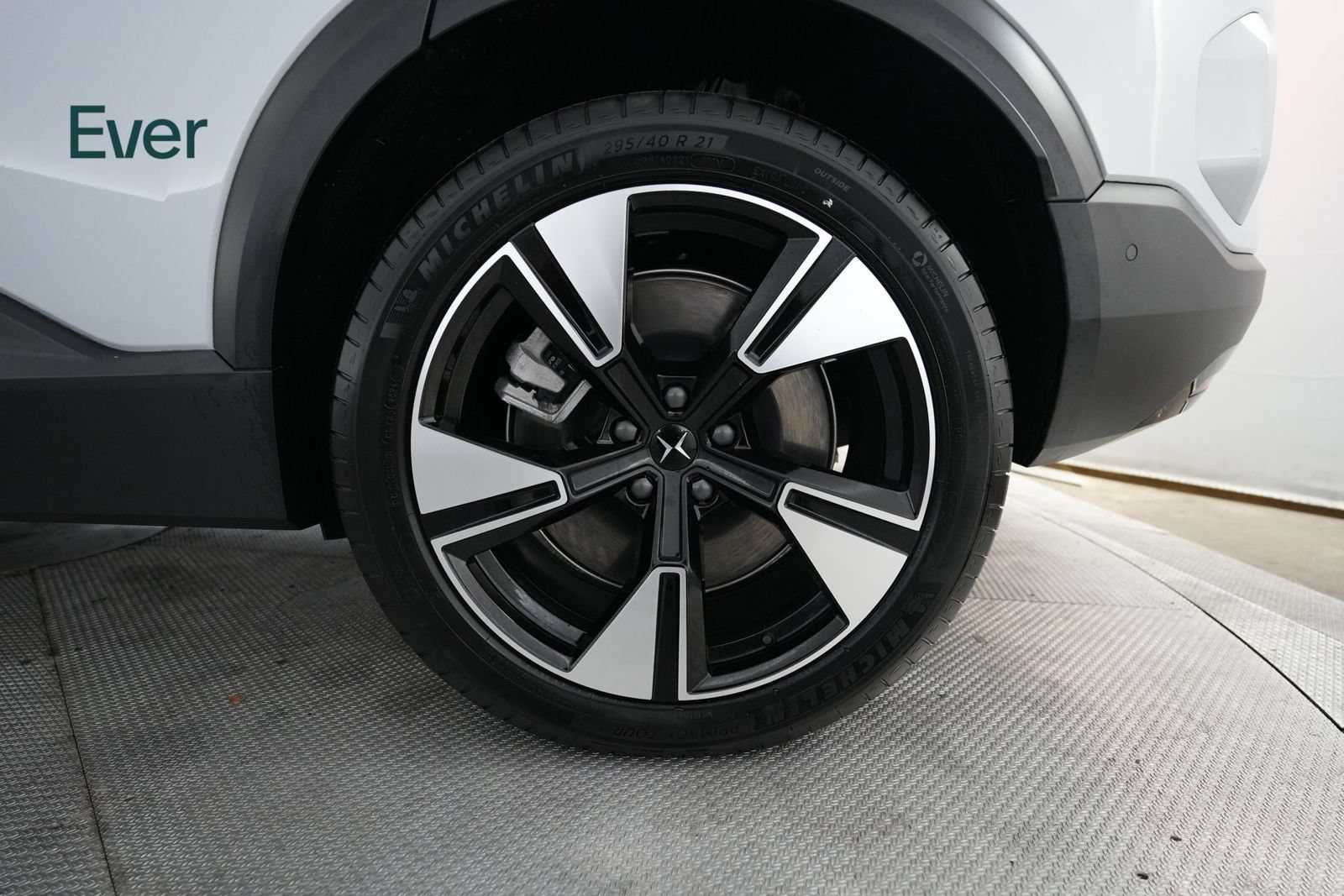 Used 2025 Polestar Polestar 3 AWD/4WD image 9