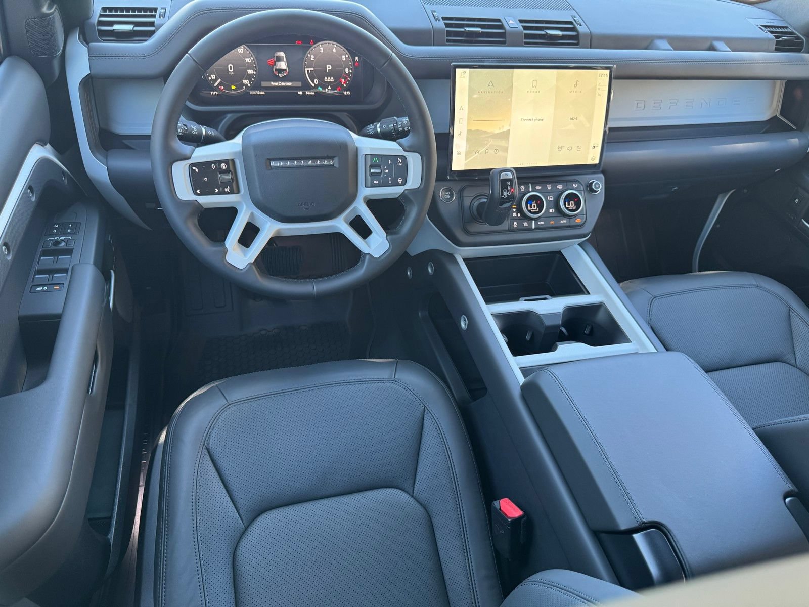 New 2026 Land Rover Defender 110 S AWD/4WD image 16