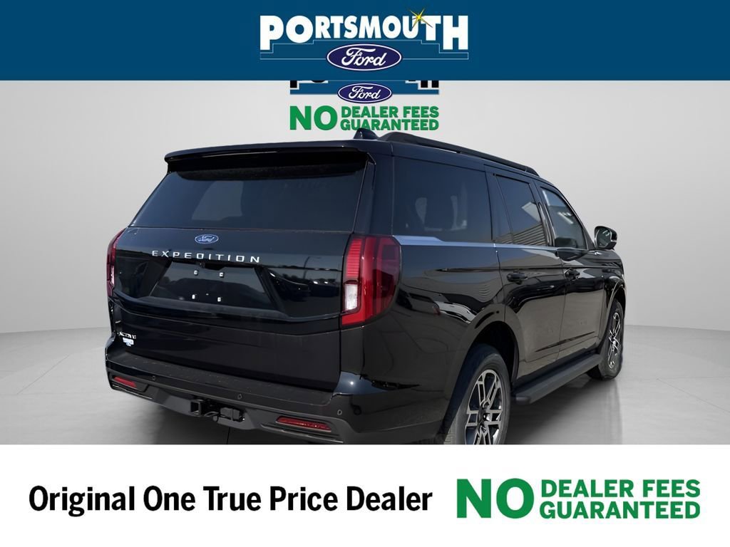 New 2026 Ford Expedition Active image 25