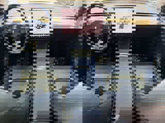 Used 2023 Tesla Model Y Performance image 12