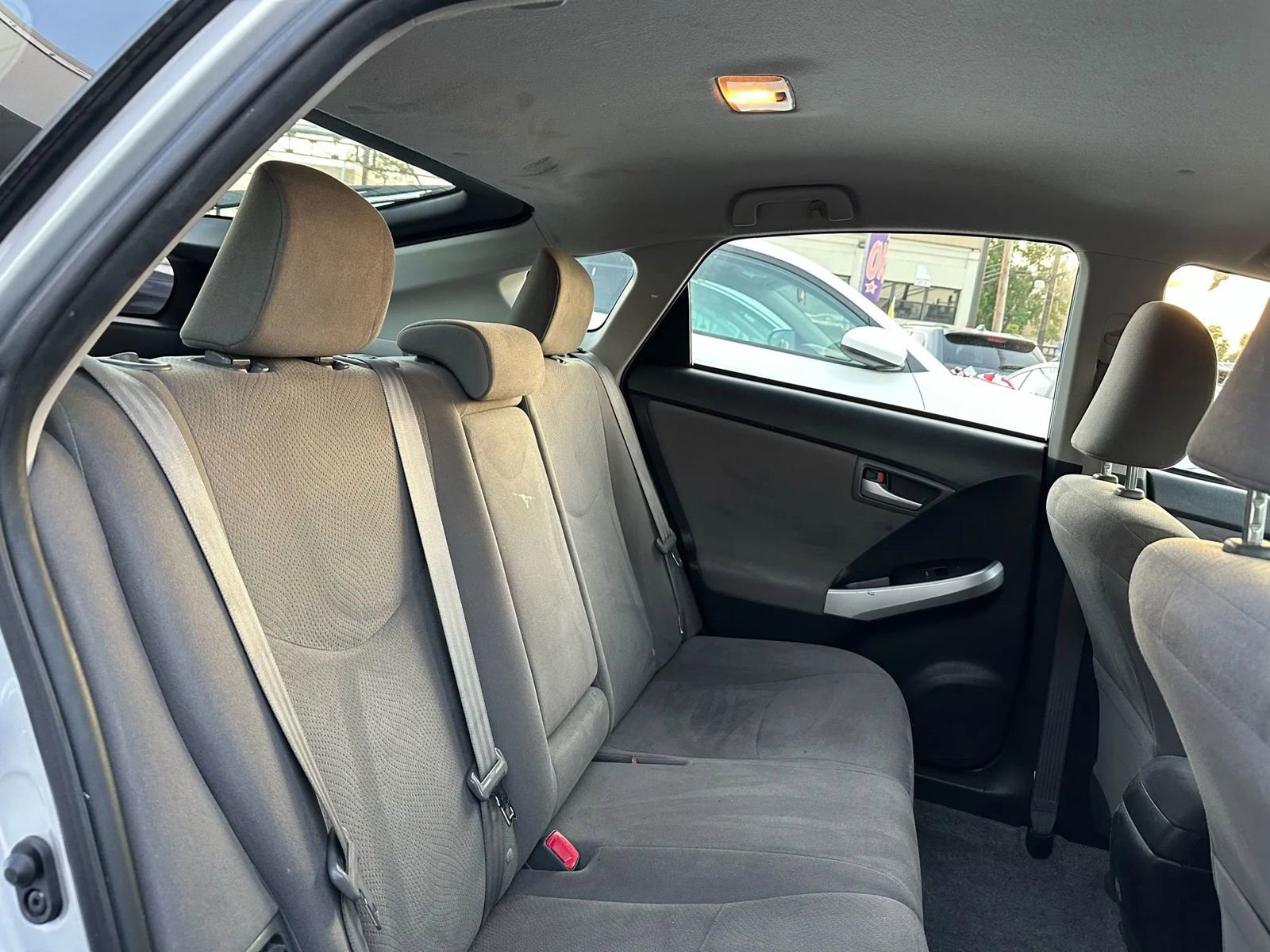 Used 2014 Toyota Prius Plug-In Hybrid image 16