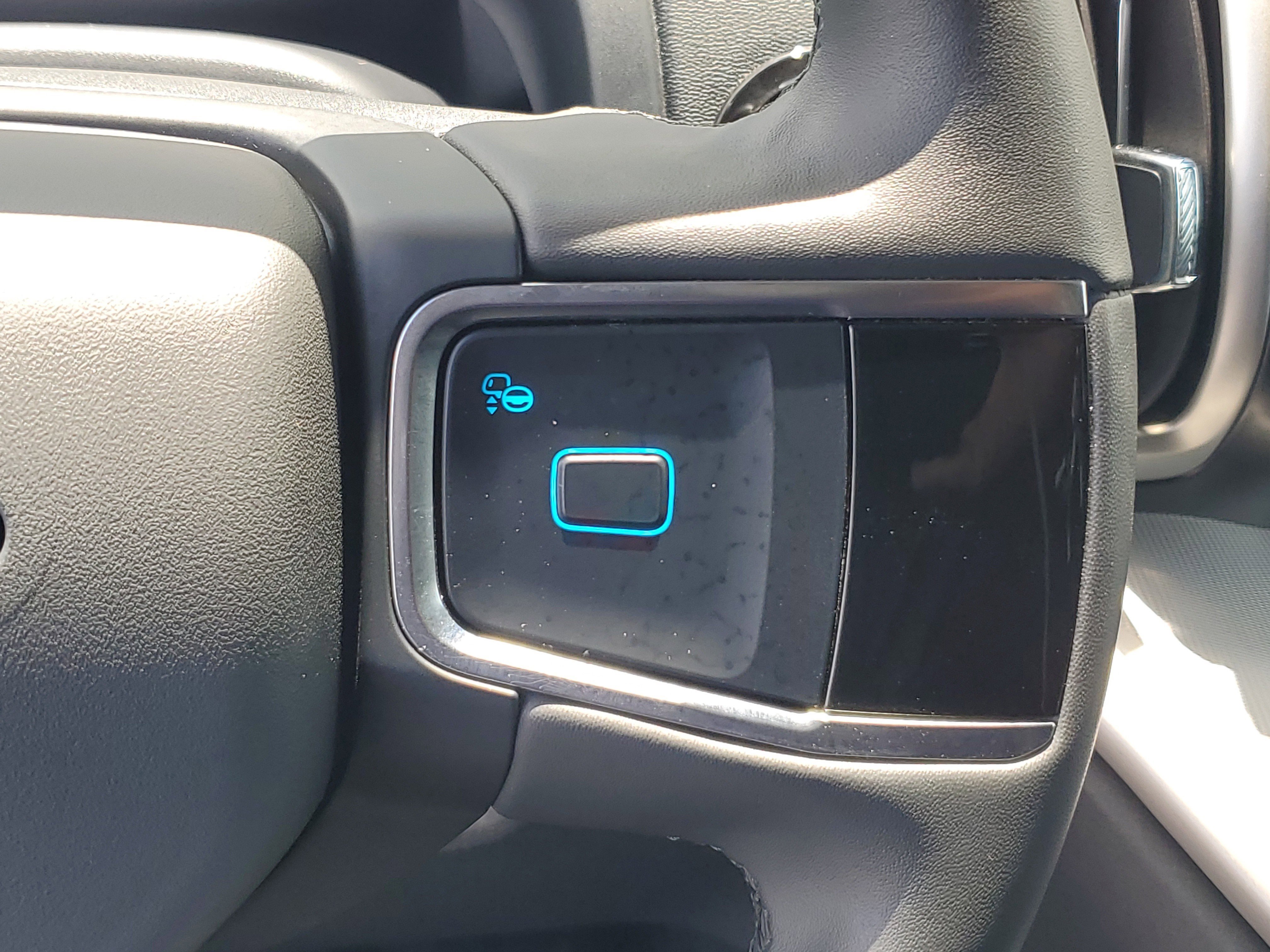 Used 2025 Ford Expedition Active AWD/4WD image 24