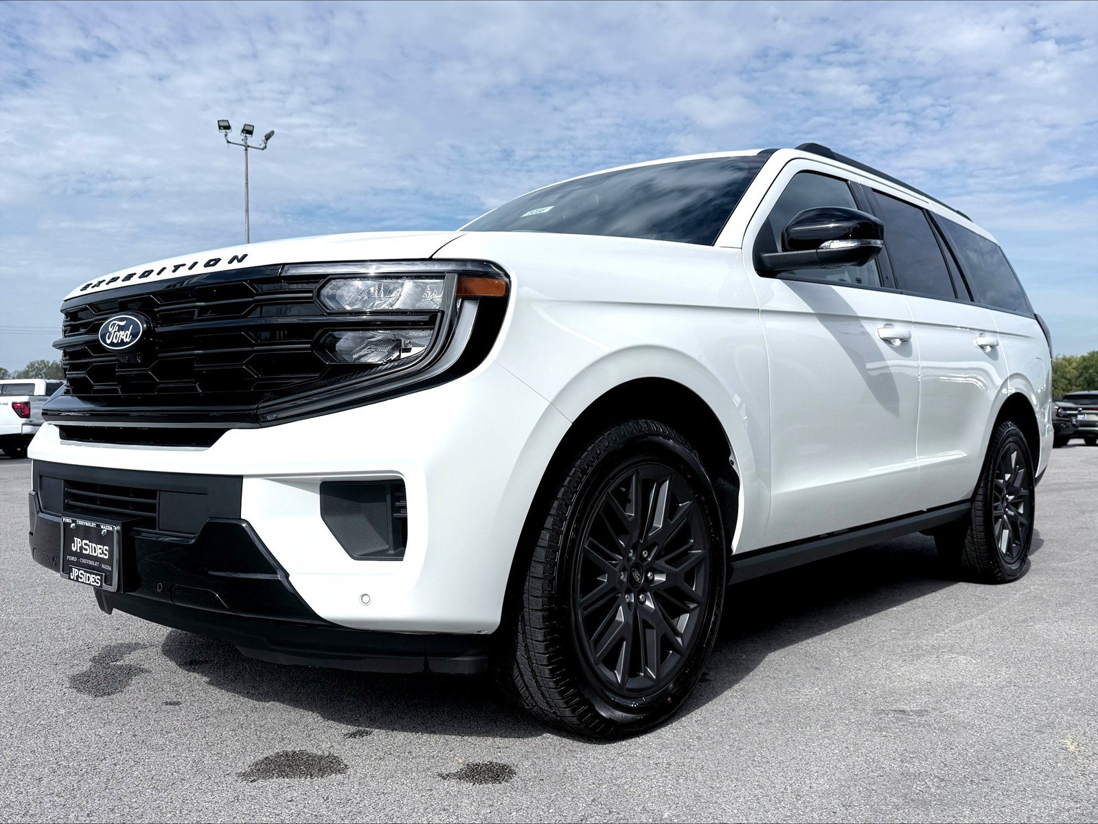 New 2027 Ford Expedition Platinum w/ Stealth Appearance Package