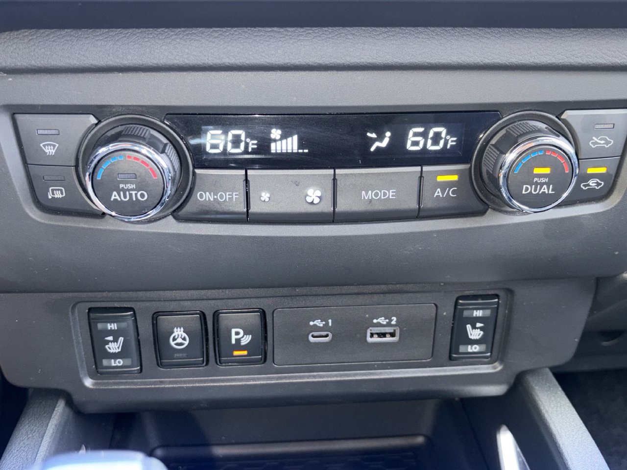Certified 2025 Nissan Frontier SV w/ SV Convenience Package RWD image 13