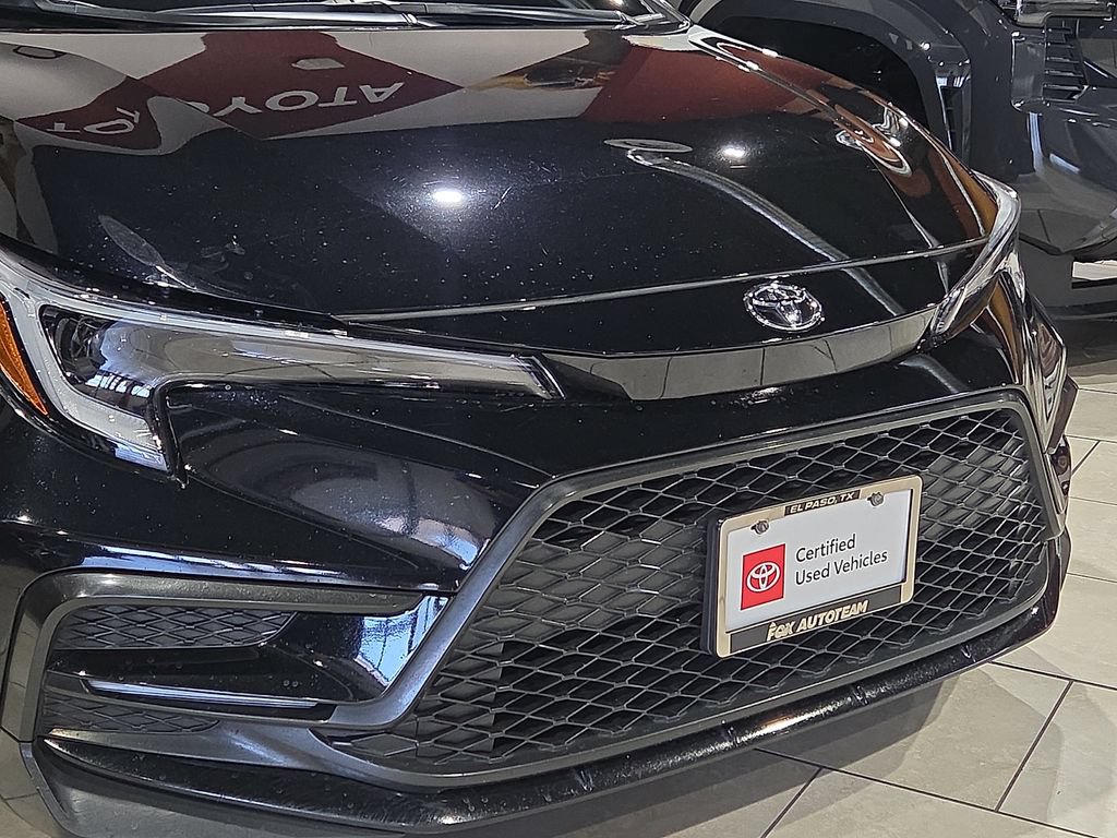 Certified 2025 Toyota Corolla SE FWD image 6