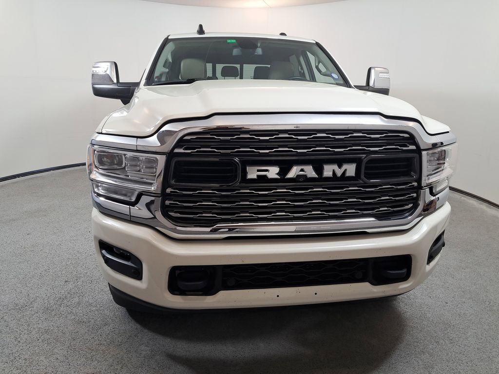 Used 2023 RAM 2500 Limited w/ Towing Technology Group image 2