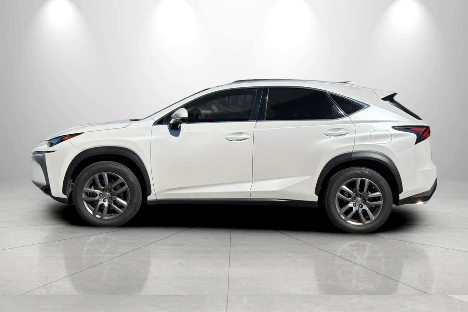 Used 2016 Lexus NX 200t AWD w/ Premium Package image 5