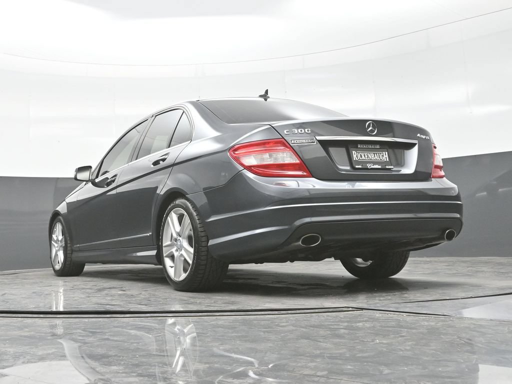 Used 2010 Mercedes-Benz C 300 4MATIC Sedan image 31