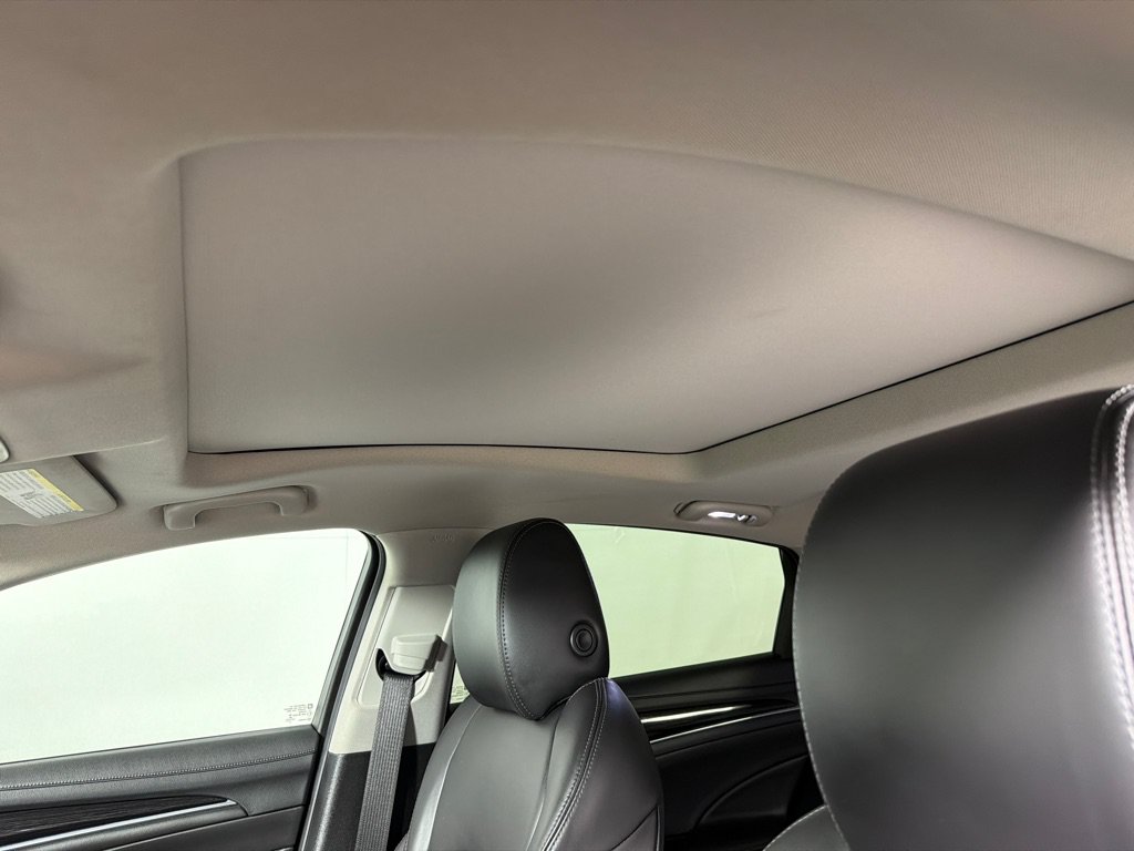 Used 2018 Buick LaCrosse Essence w/ Sun and Shade Package FWD image 14