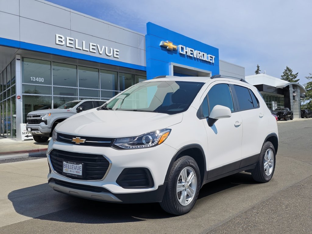 Used 2022 Chevrolet Trax LT w/ LT Convenience Package AWD/4WD image 1