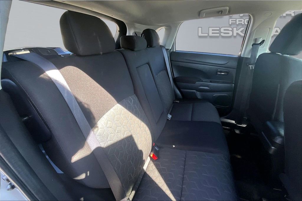 Used 2021 Mitsubishi Outlander Sport ES FWD image 26