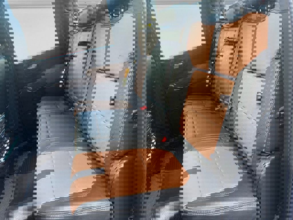 Used 2023 Chevrolet Silverado 3500 High Country w/ Snow Plow Prep/Camper Package image 14