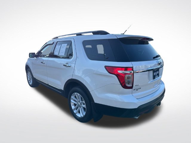 Used 2013 Ford Explorer XLT AWD/4WD image 3