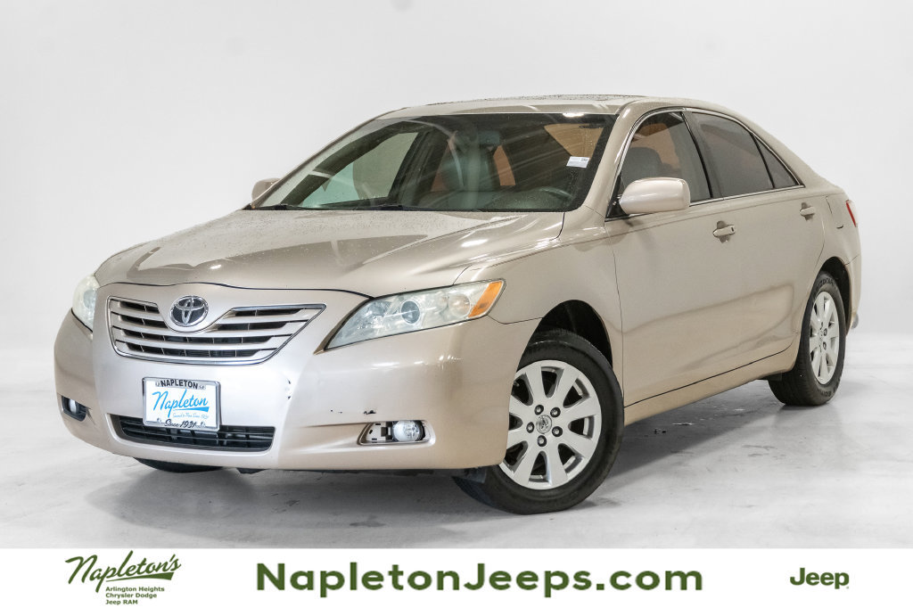 Used 2007 Toyota Camry XLE FWD image 1