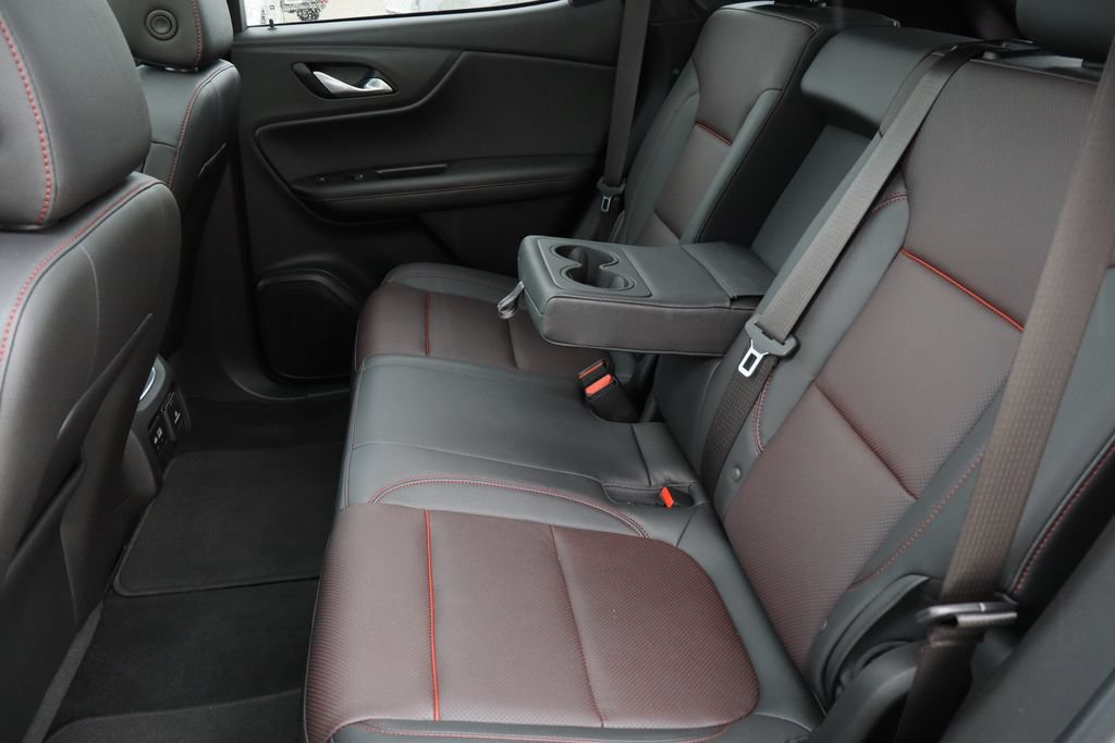 Used 2021 Chevrolet Blazer RS w/ Enhanced Convenience Package FWD image 24