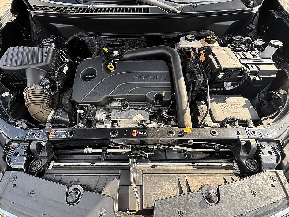 Certified 2024 Chevrolet Equinox LS w/ LS Convenience Package FWD image 26