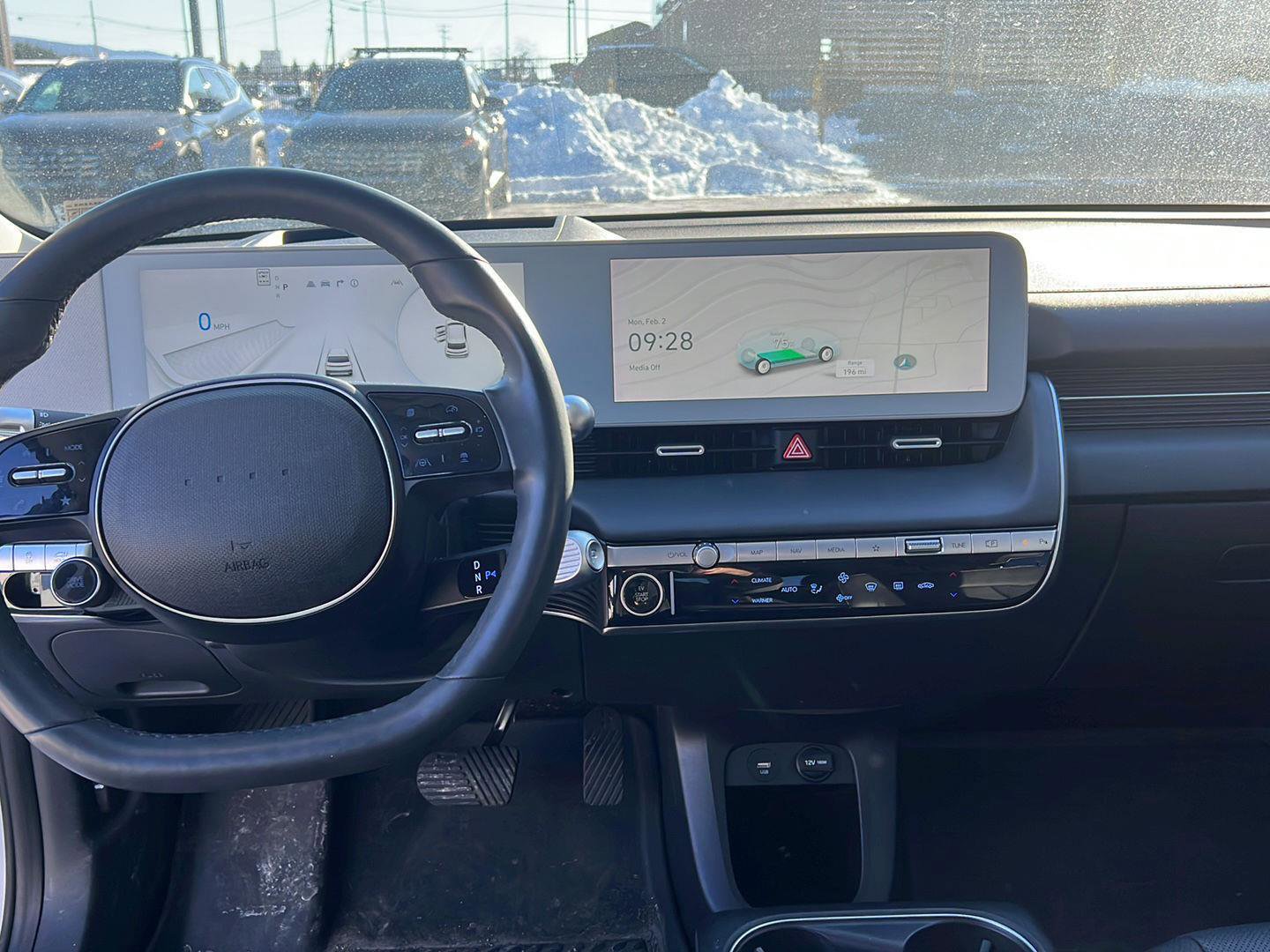 Used 2022 Hyundai Ioniq 5 Limited w/ Cargo Package image 11