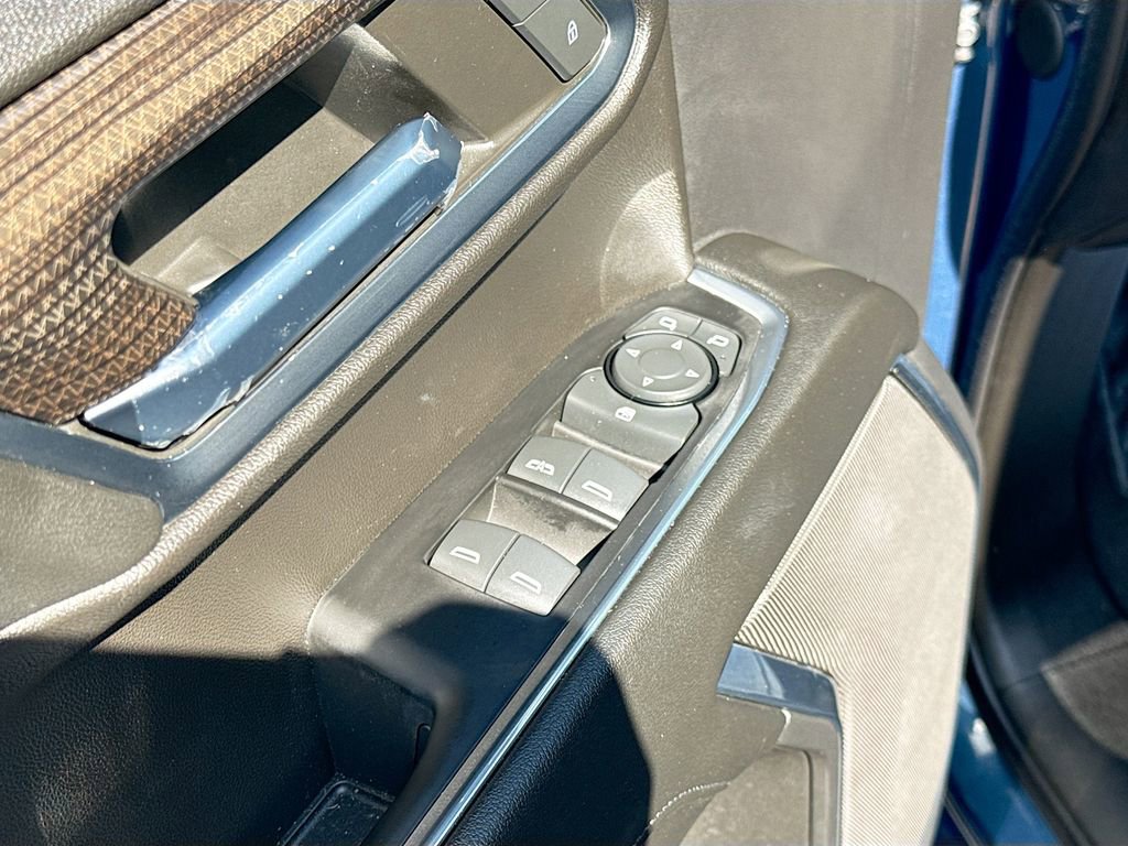 Used 2024 Chevrolet Silverado 1500 RST AWD/4WD image 19
