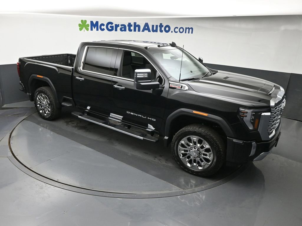 New 2026 GMC Sierra 2500 Denali w/ Denali Reserve Package AWD/4WD image 3