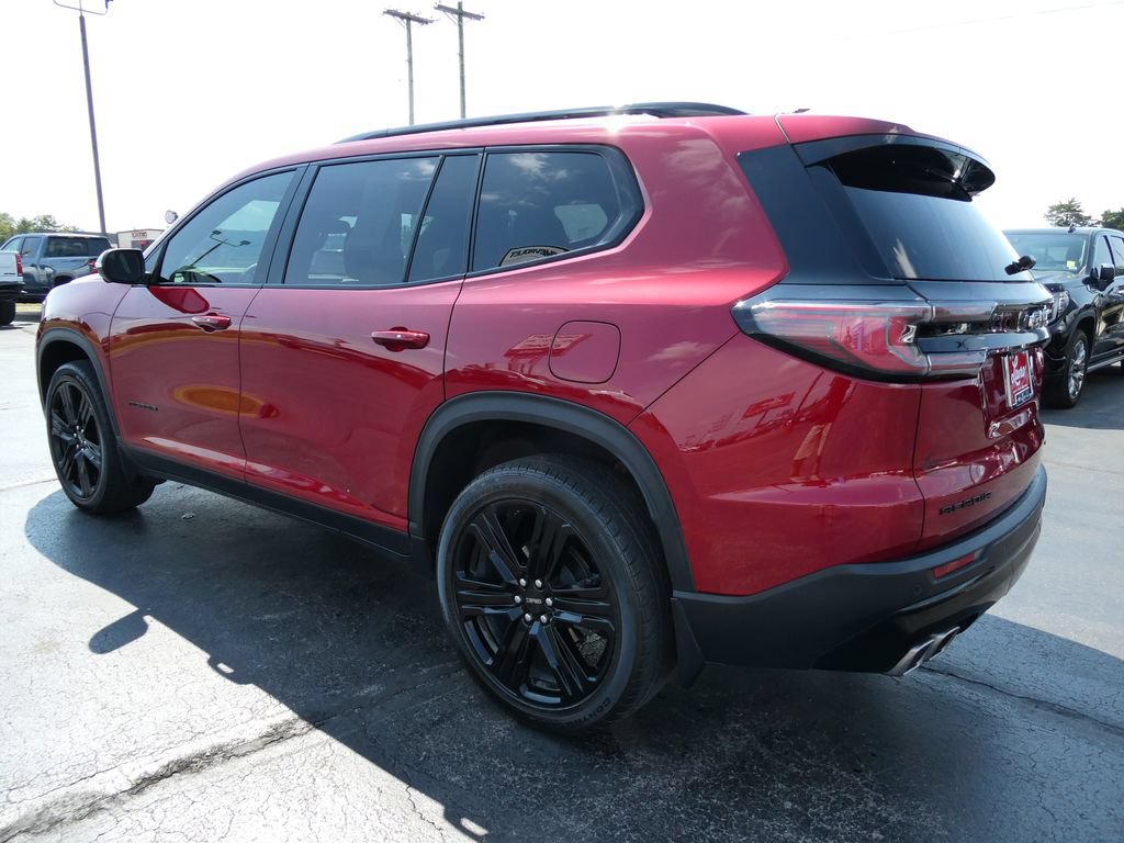 Certified 2025 GMC Acadia Elevation w/ Elevation Premium Package FWD image 7