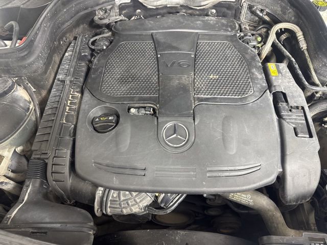 Used 2013 Mercedes-Benz GLK 350 4MATIC image 9