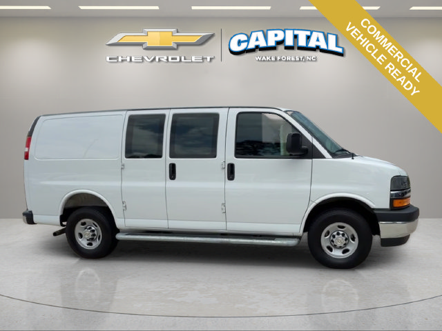 Used 2025 Chevrolet Express 2500 w/ Driver Convenience Package RWD image 7