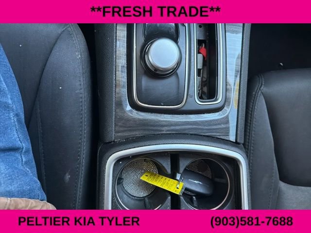 Used 2019 Chrysler 300 Touring w/ Sport Appearance Package image 21