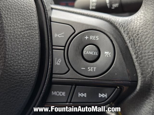 Used 2021 Toyota Corolla LE FWD image 18