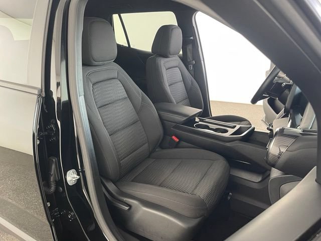 Used 2025 Chevrolet Equinox LT FWD image 47