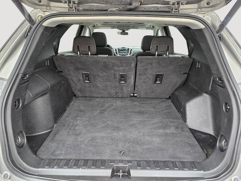 Used 2018 Chevrolet Equinox LT w/ Sun & Infotainment Package image 27