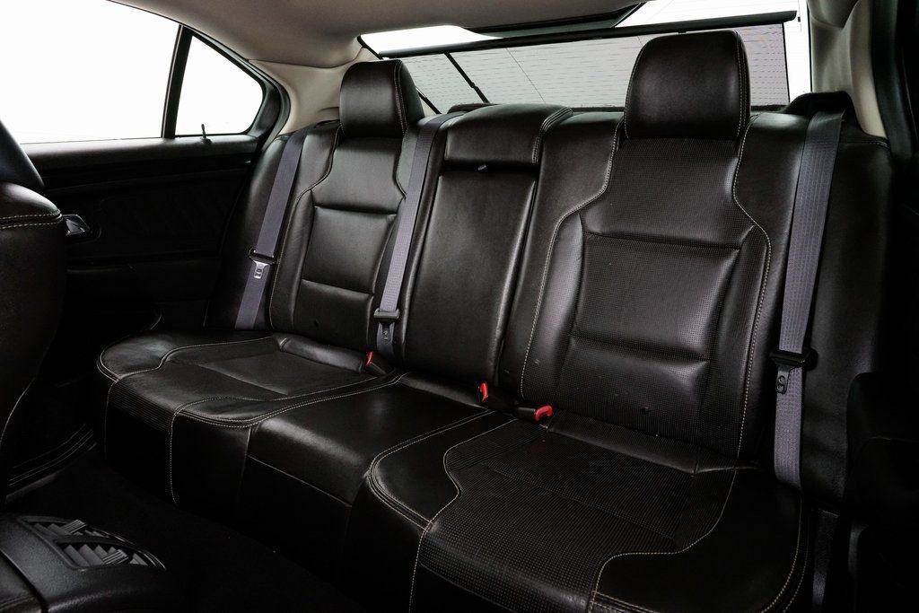 Used 2010 Ford Taurus Limited image 18