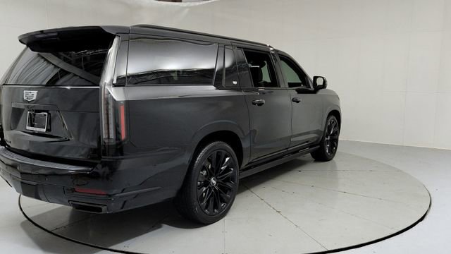 Certified 2026 Cadillac Escalade ESV Platinum Sport image 5