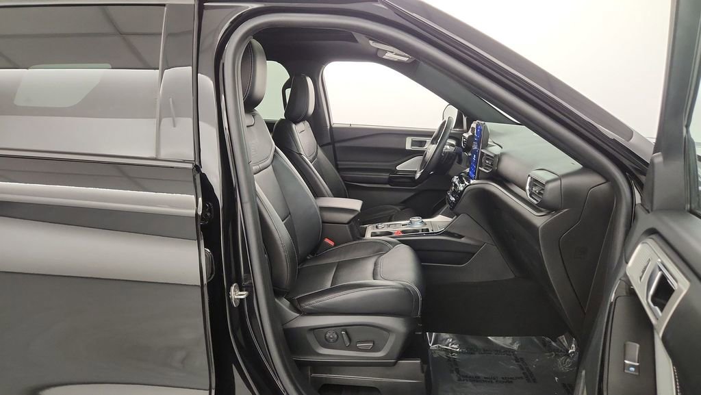 Used 2021 Ford Explorer ST w/ Equipment Group 401A image 34