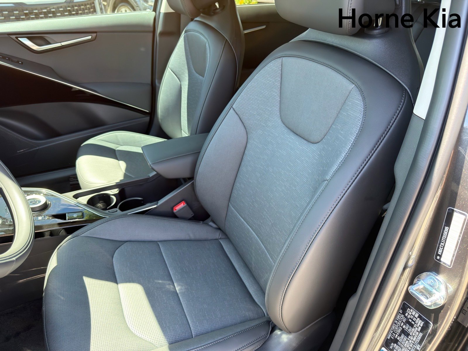 New 2026 Kia Niro Wave FWD image 10