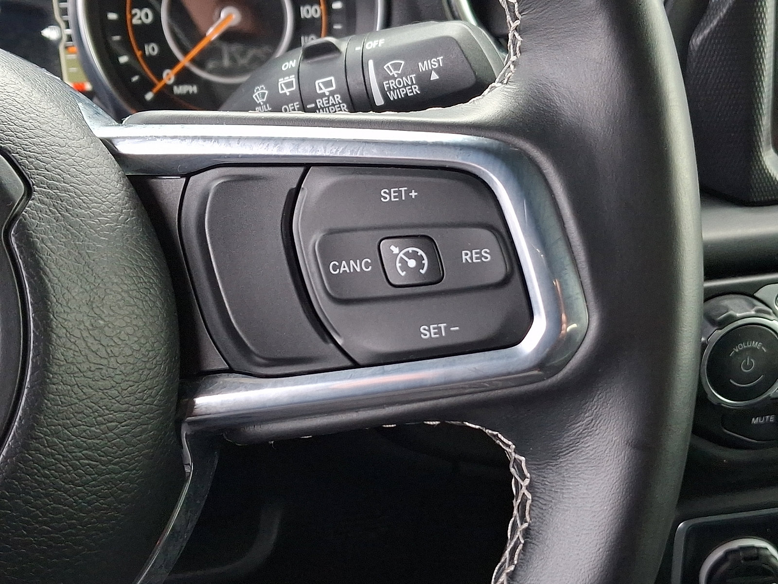 Certified 2022 Jeep Wrangler Unlimited Sahara w/ Cold Weather Group image 22