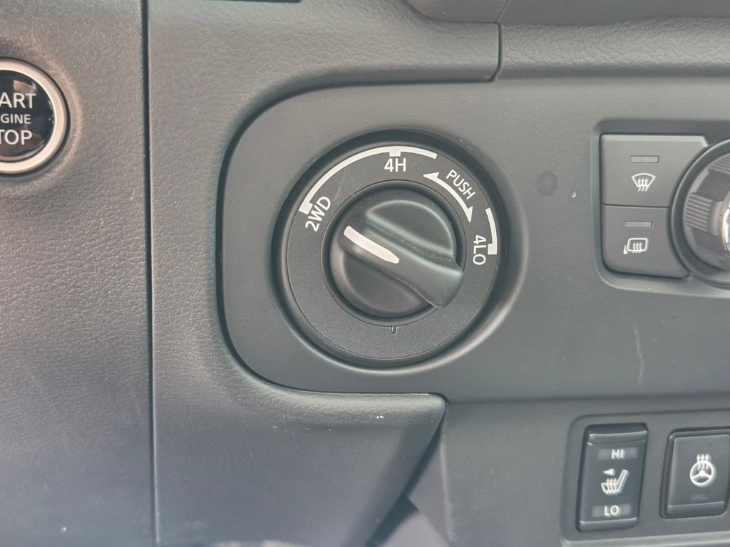 Certified 2025 Nissan Frontier SL AWD/4WD image 21
