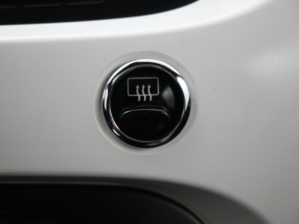 Used 2013 FIAT 500 Gucci image 22