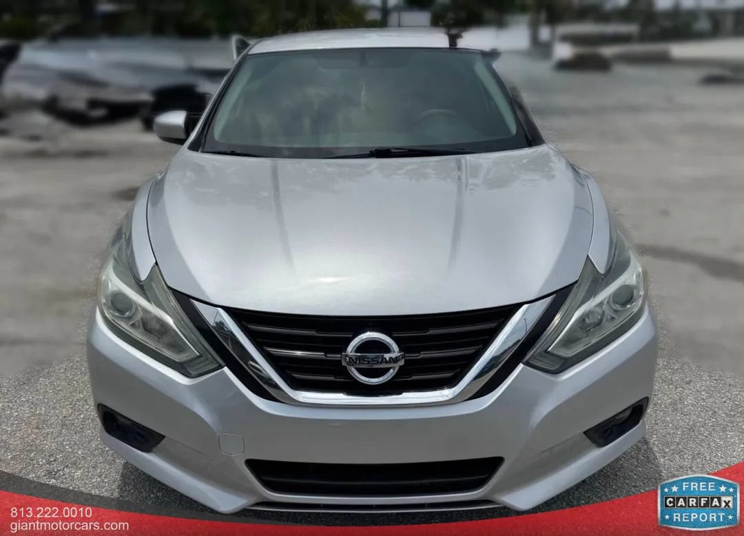 Used 2018 Nissan Altima 2.5 SL FWD image 2