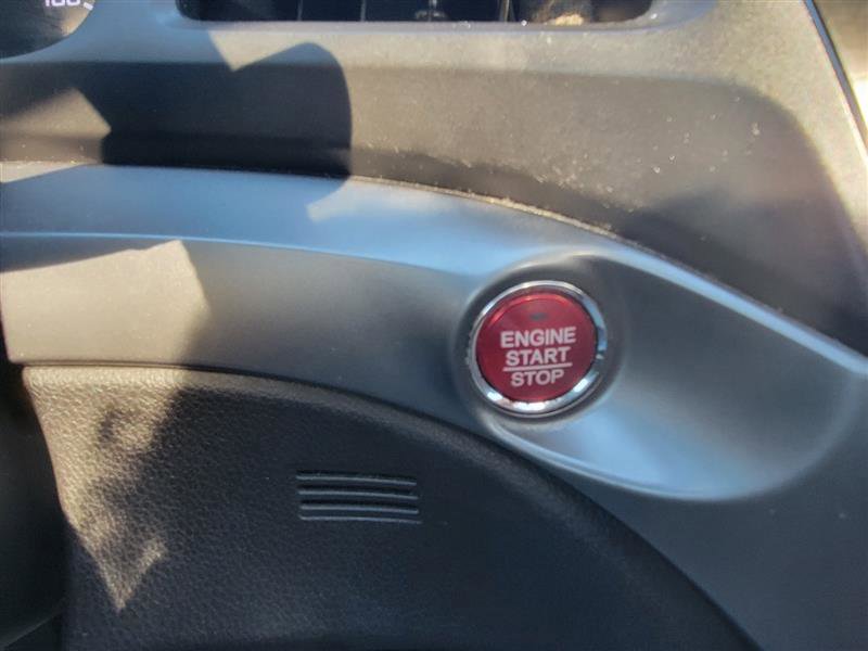 Used 2014 Acura ILX w/ Technology Package image 32